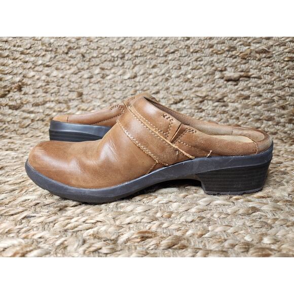 Women's Clarks Angie Mist Brown Leather Comfort Clogs Size 7 M Cushioned - Picture 7 of 11